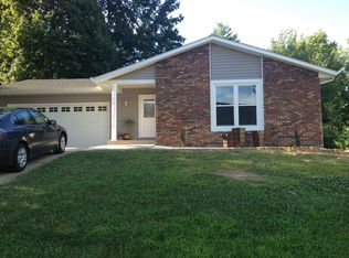991 Berkshire Dr, Edwardsville, IL 62025