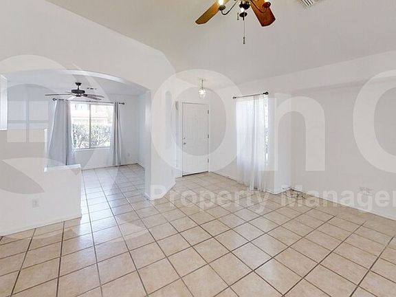 4th image of 3921 E Olive Ave