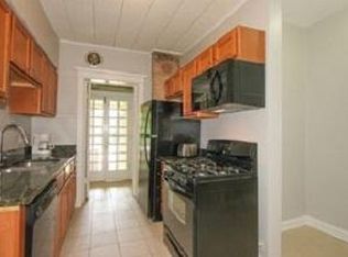 312 S Oak Park Ave #2A, Oak Park, IL 60302