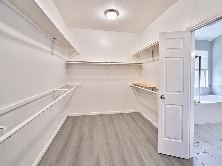 13714 Hillingdale Ln — Photo 13