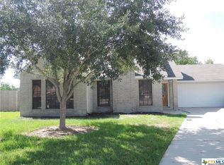 223 Brocton St, Victoria, TX 77904