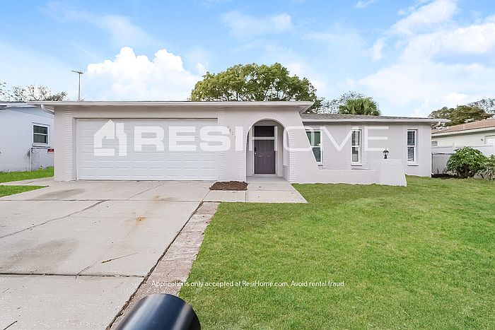 1st image of 9027 Richwood Ln