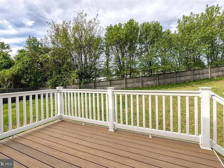 1577 Loring Ct — Photo 28