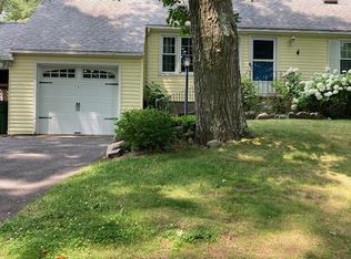 20 Murlyn Rd, Hamden, CT 06518