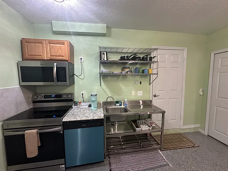 3131 Spikey Way #B — Photo 26