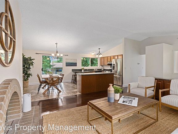 5th image of 9204 NE 139th St
