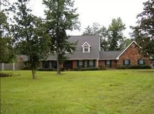 203 Woodlawn Ct, Pearl River, LA 70452