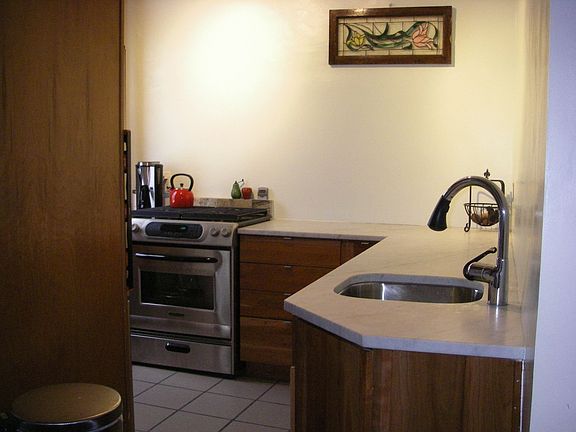 Kitchen Entrance