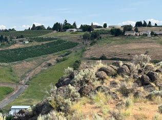 5811 Cowiche Canyon Rd, Yakima, WA 98908