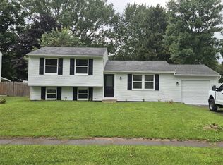 96 Burning Brush Dr, Rochester, NY 14606
