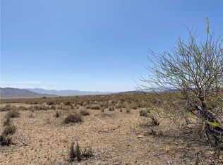 3150 E Prairie Hill Rd, Kingman, AZ 86409