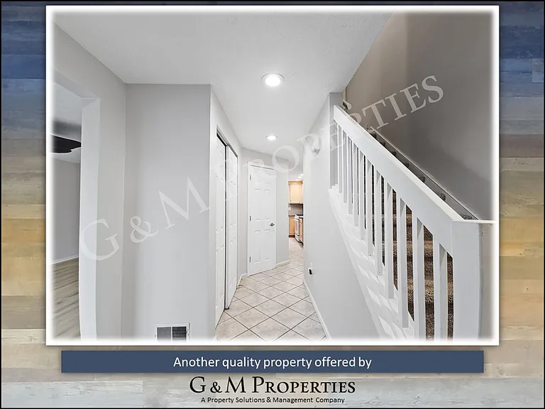 44 Chester Ave — Photo 6