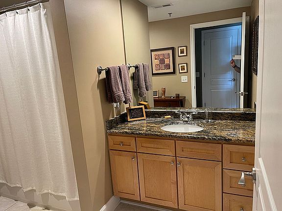 3rd image of 1315 East Blvd Unit 716