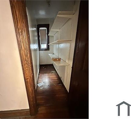 2nd image of 301 Westervelt Ave Floor 2