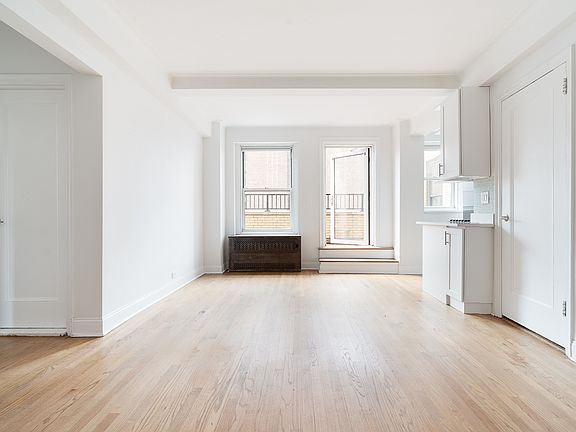 2nd image of 433 W 34th St APT 10H