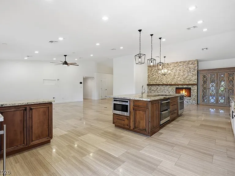 1410 S Monte Cristo Way — Photo 15