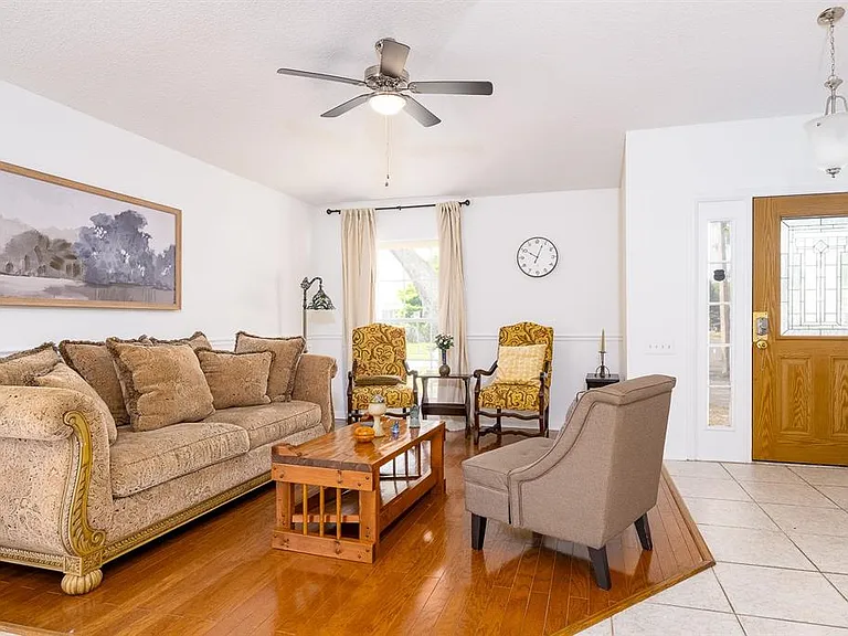 254 Oak Park Pl — Photo 4