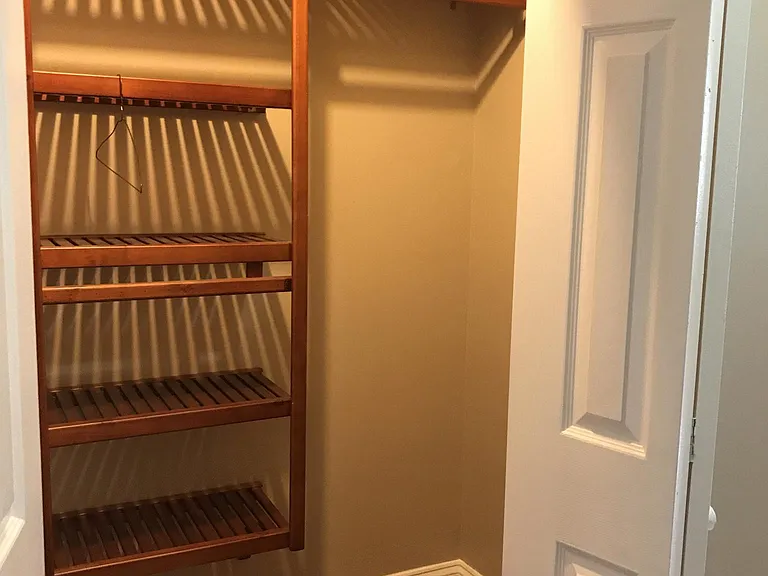 910 Main St #3B — Photo 7