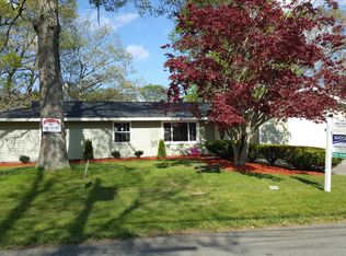 89 Bates Rd, Brockton, MA 02302