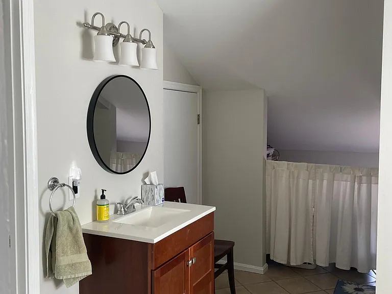 614 Garrard St #2 — Photo 6
