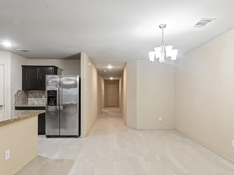 2414 Fall Aster Dr — Photo 4