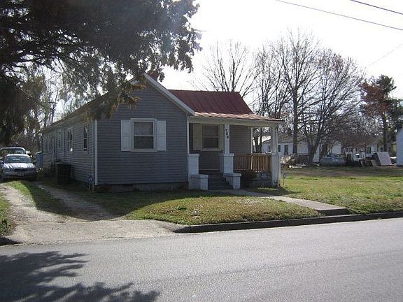 2nd image of 726 Halifax St