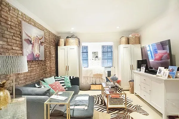 Rented by LG Fairmont Group | media 29