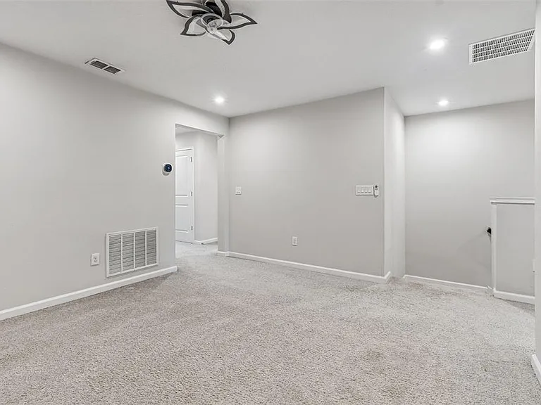 4286 Cloud Hopper Way — Photo 32