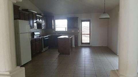 3rd image of 3533 Tierra Fertil Dr