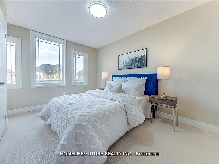 16 Barden Cres — Photo 9