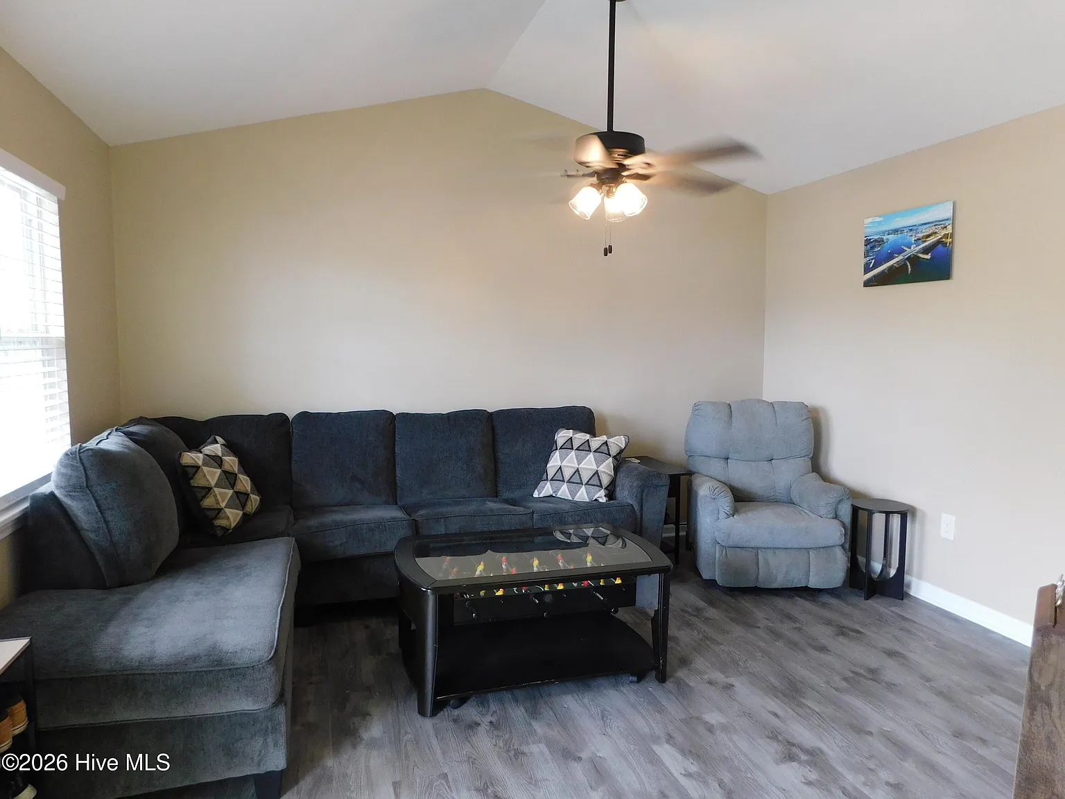 2 bed, 2.0 bath, $2,000 — Photo 2