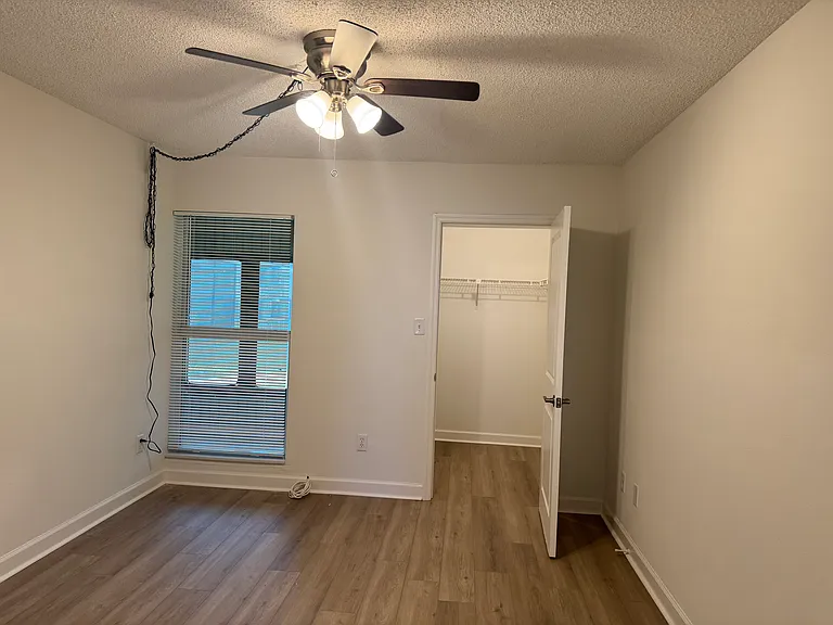 4956 Harbor Villa Ln #102 — Photo 10