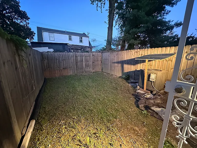 9113 Glenville Rd — Photo 13