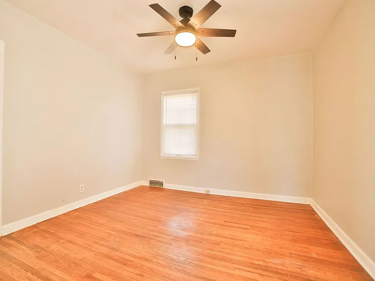 715 S West Ave — Photo 4