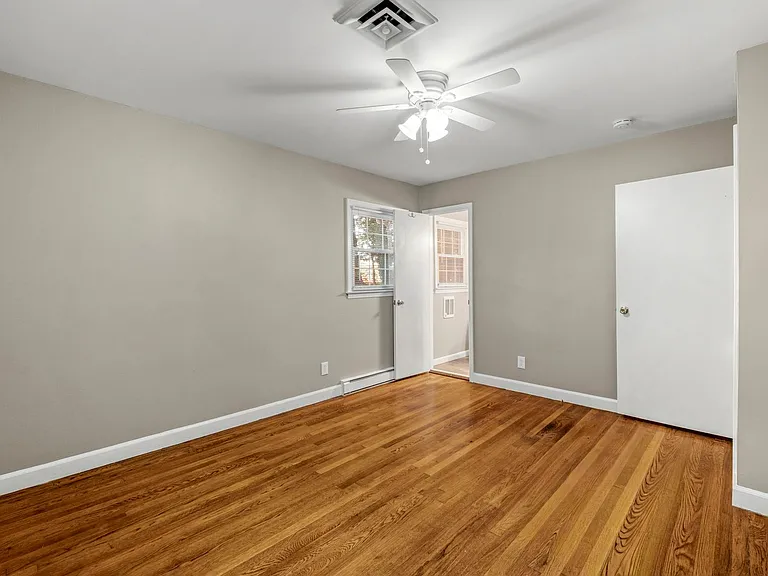 3905 Waterton Rd — Photo 17
