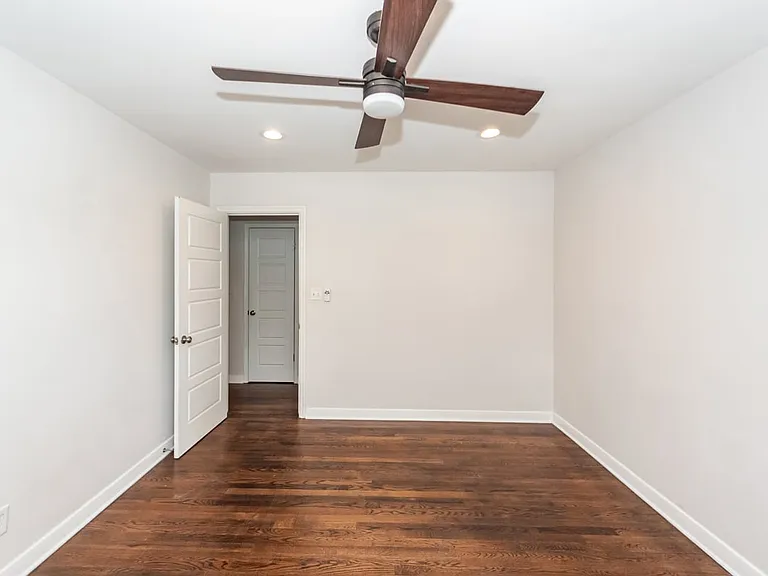 343 Cessna Ave — Photo 24