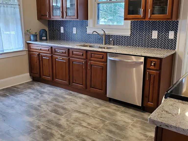 4527 Lawnview St — Photo 14