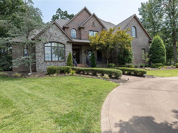 3rd image of 4438 Caddo Ln