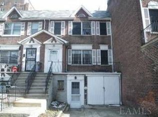 115 Van Cortlandt Ave W, Bronx, NY 10463