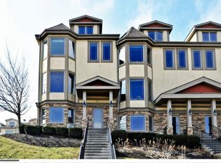 131 Merion Ave, Conshohocken, PA 19428