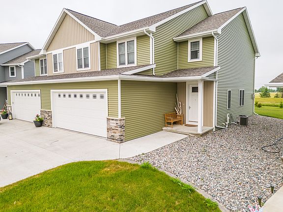 3rd image of 1053 Faith Ct #1
