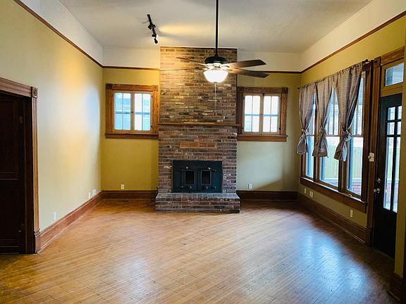 Front door to the right. Other bedrooms and bathrooms are accessed to the left.