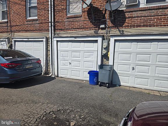 4th image of 314 E Essex Ave