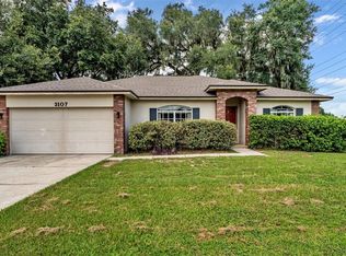 3107 Galloway Oaks Dr, Lakeland, FL 33810
