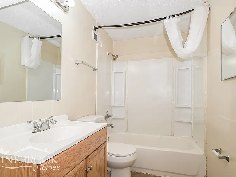 14 Marquette Dr — Photo 11