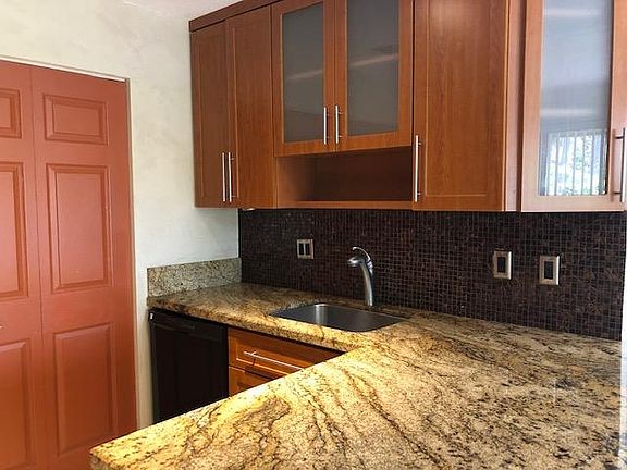 3rd image of 8751 Cleary Blvd