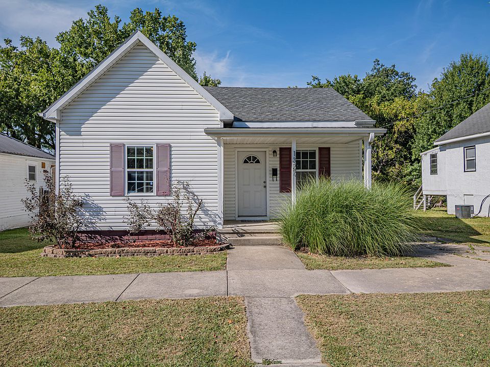 1st image of 1327 Myra St