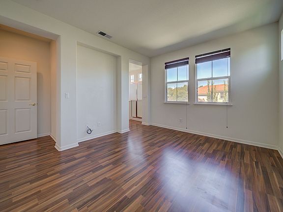 5th image of 5067 Bianco Cir