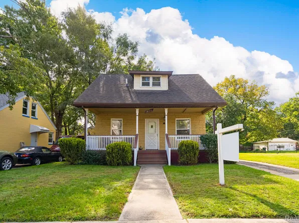 971 Emwill St, Ferndale, MI 48220