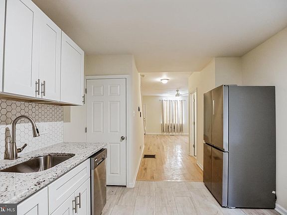 4th image of 2703 W Berks St